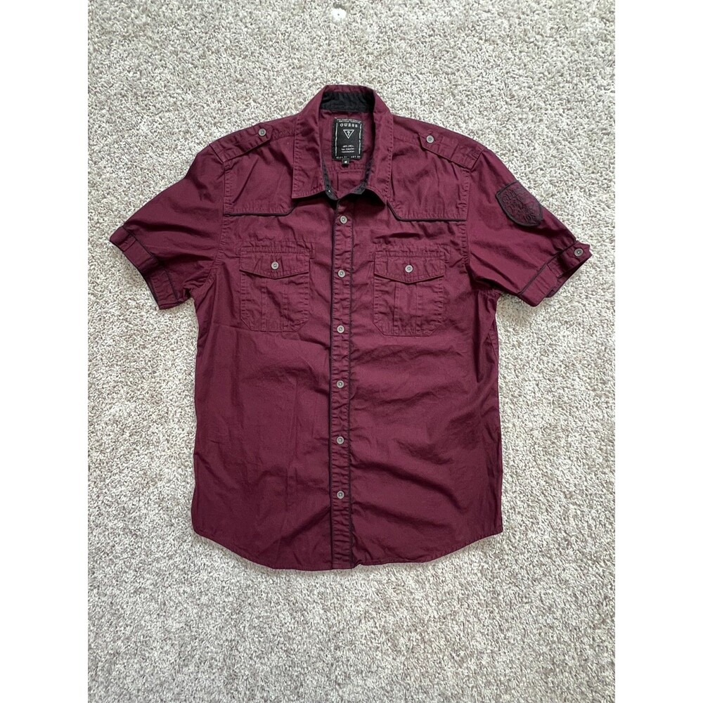 Guess Mens Button Up Shirt Burgundy Short Sleeve Military Style Size M Casual